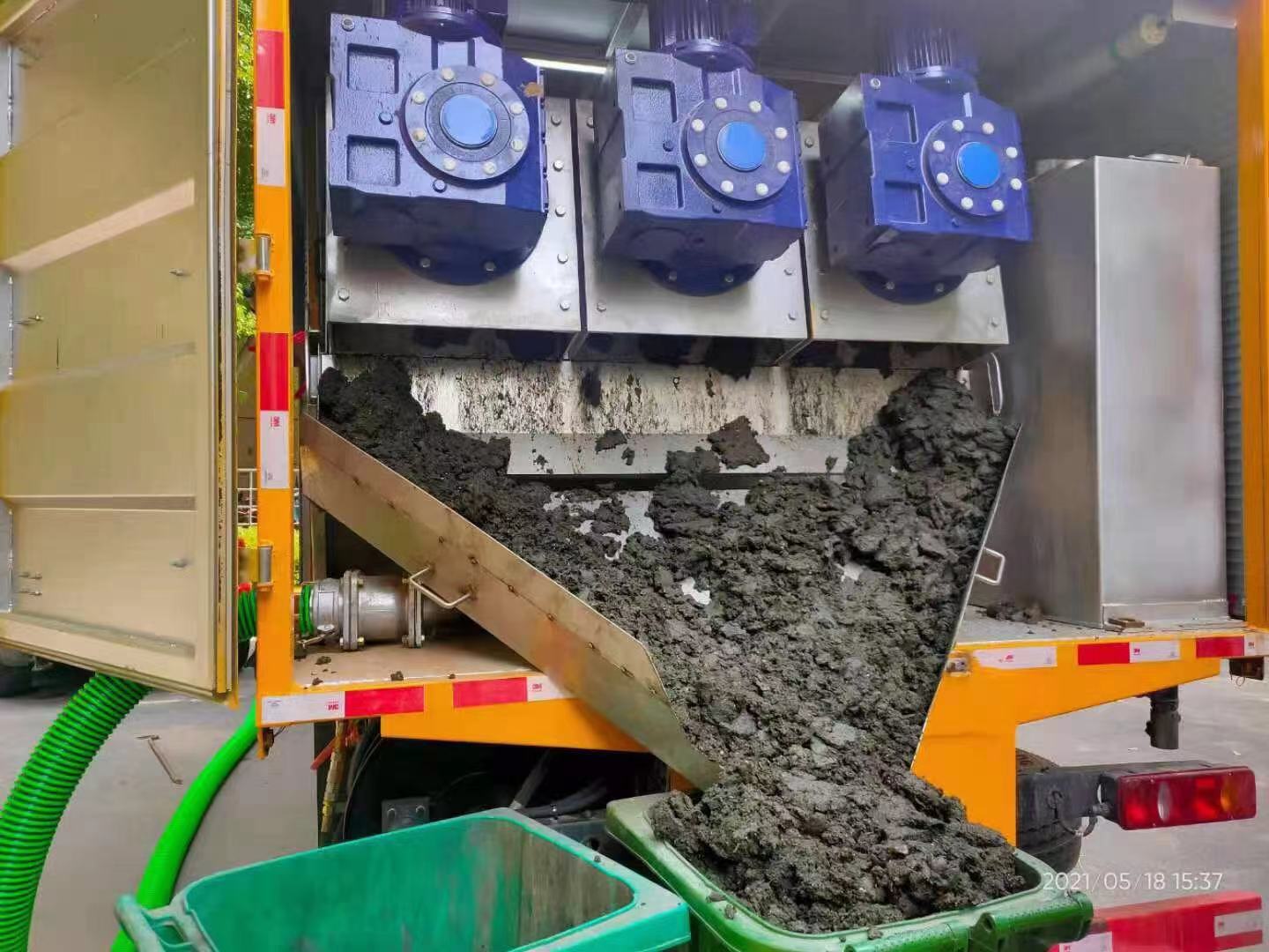 鹤庆化粪池清掏城市维护站-泥浆净化干湿分离处理